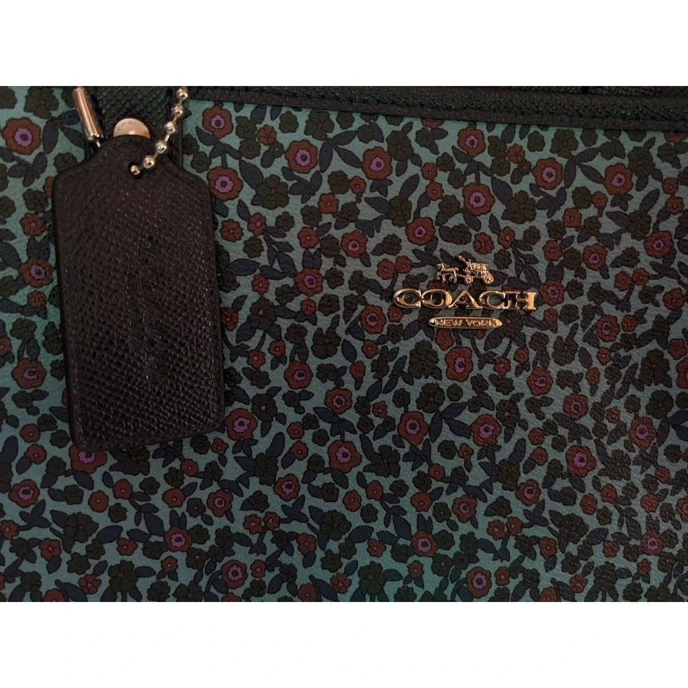 Coach City Tote Teal Burgundy Floral Crossgrain Leather Shoulder Bag F38231